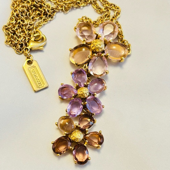 💰SOLD💰NWOT Coach Flower Charm Necklace - Picture 6 of 11